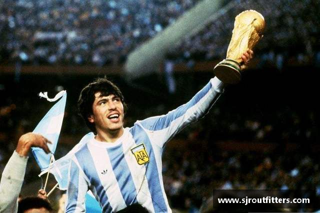 在世界杯的历史上阿根廷共夺得多少次冠军？(阿根廷获得了几次世界杯冠军？)
